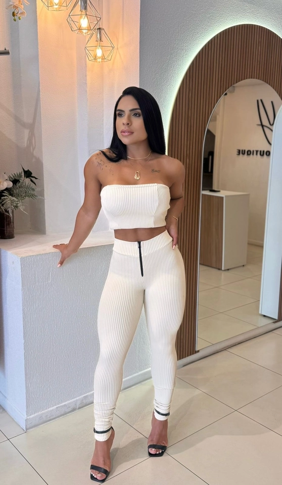 Calça New Chanel 