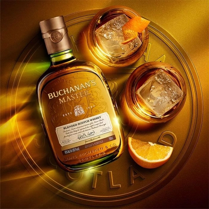 Buchana's Master 750 ml  - 1