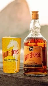 COPÃO WHITE HORSE 700ml - 1