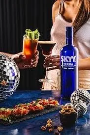 COPÃO SKY VODKA 700 ML 