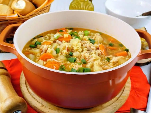 SOPÃO GALINHA MENOS SÓDIO 150g - 2