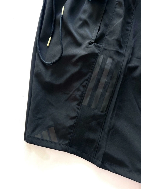 Short Elastano Premium Adidas 3 Listras - ALL BLACK - imagem 3