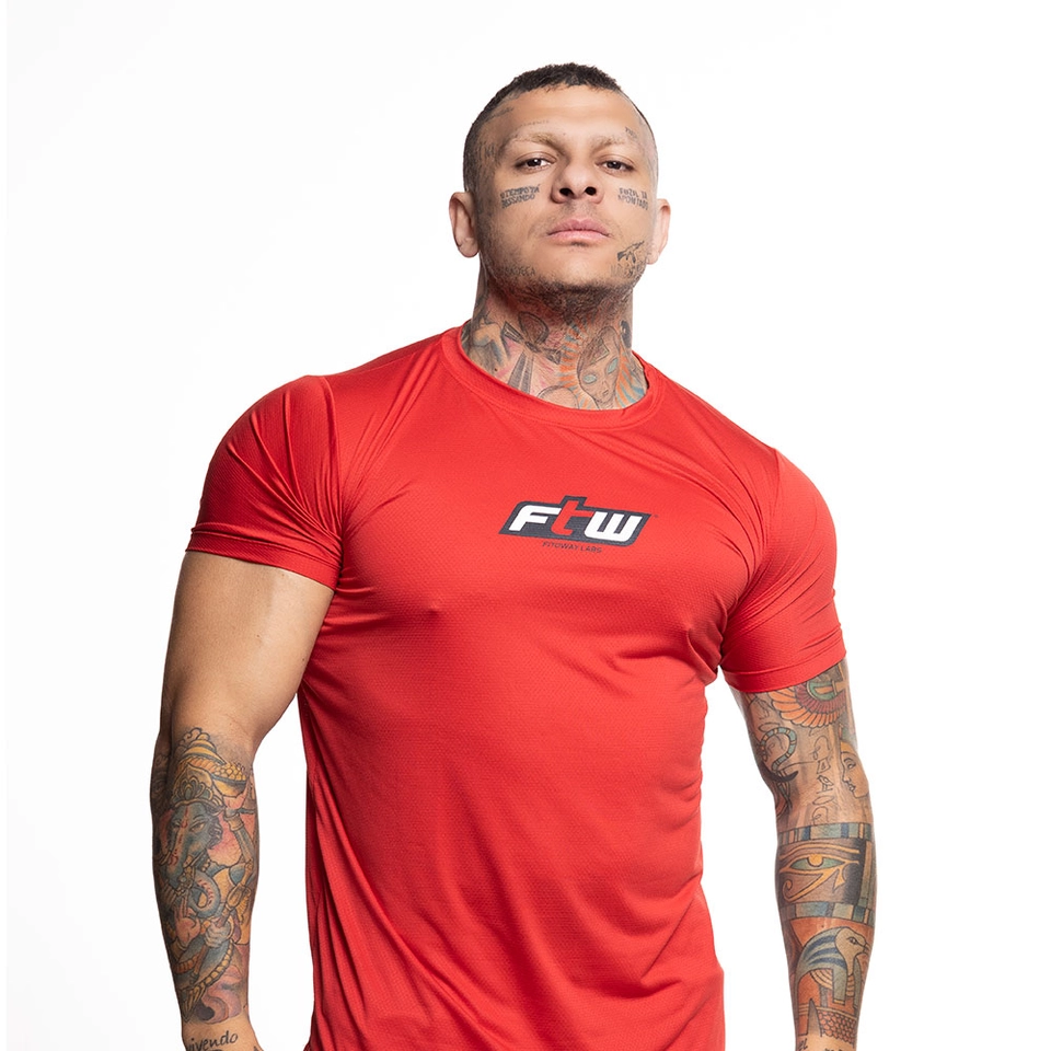CAMISETA FTW VERMELHA

