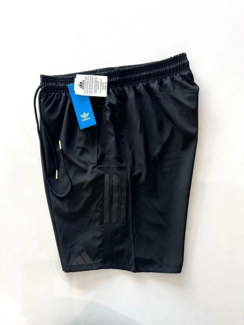 Short Elastano Premium Adidas 3 Listras - ALL BLACK - imagem 1