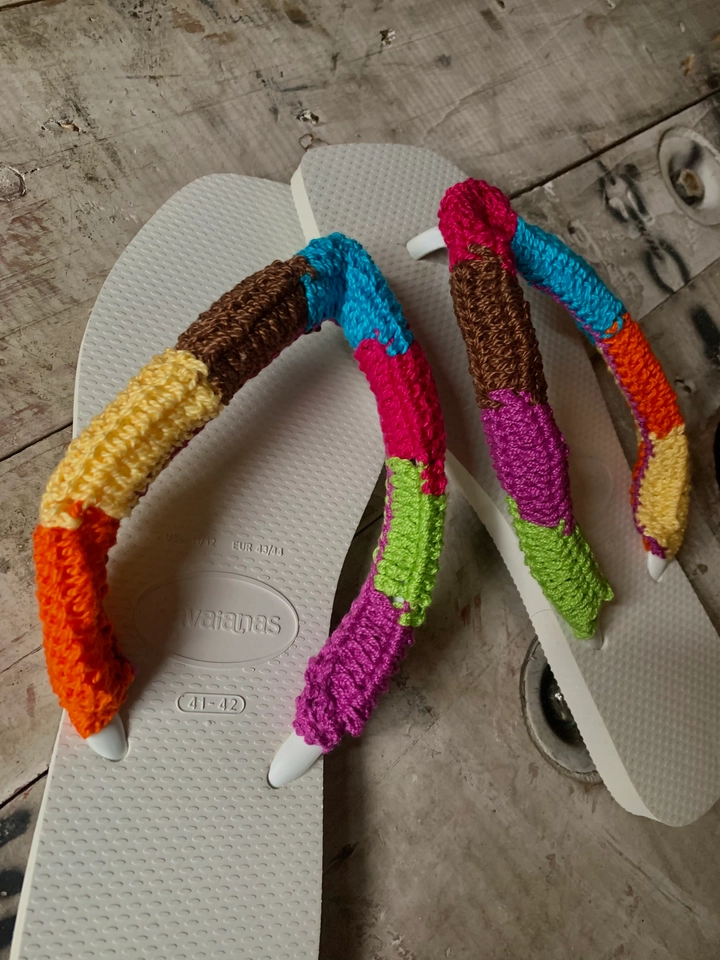 Chinelo Collor Block 