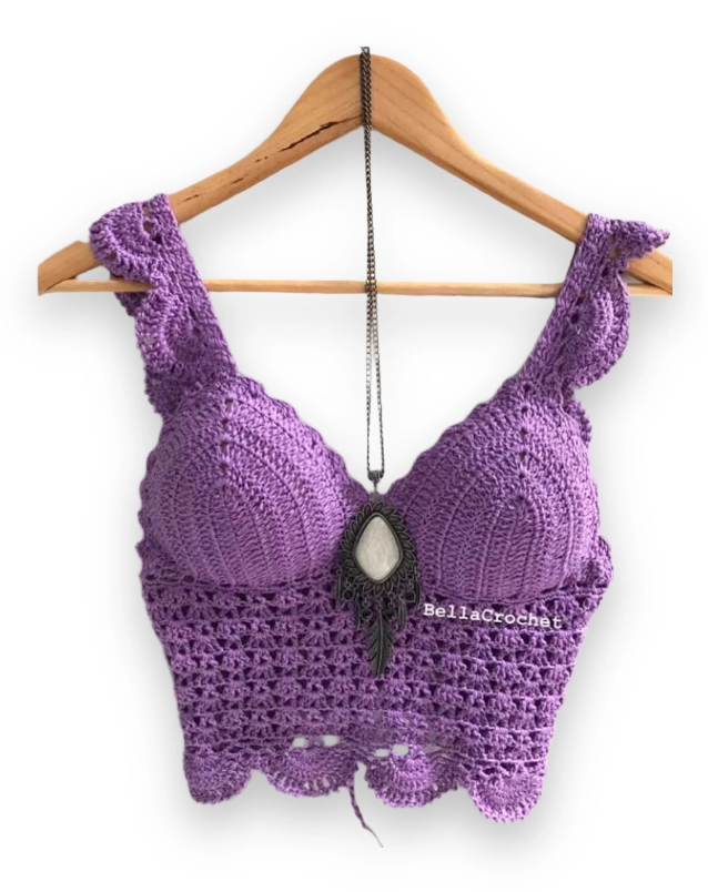 Cropped Laila 