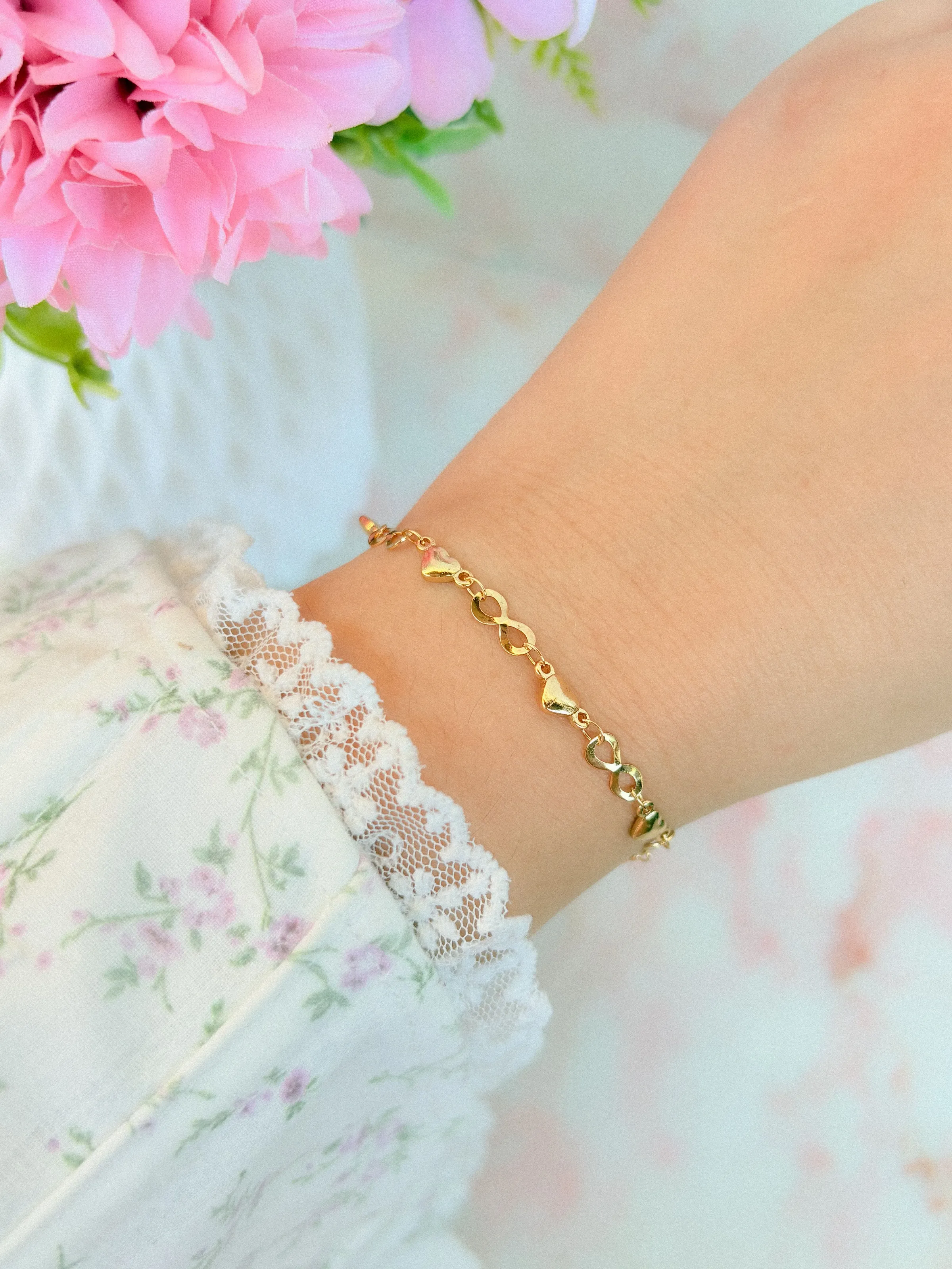 Pulseira corações com infinito  - 1