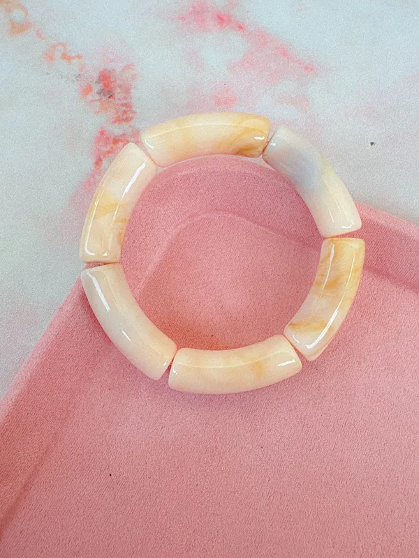 Bracelete de resina mesclado - biju 