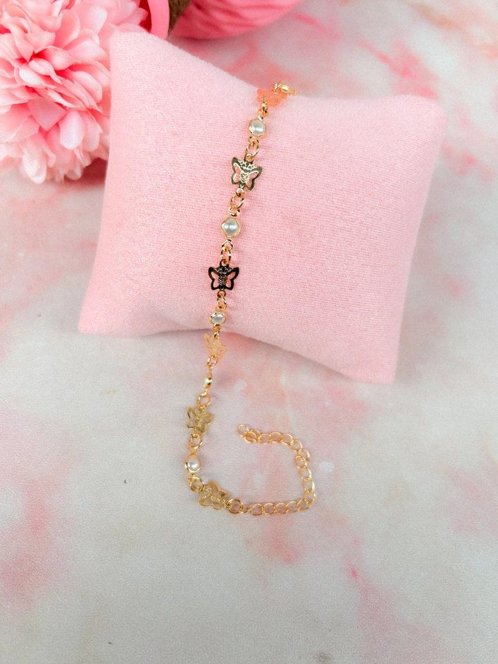 Pulseira infantil borboleta pérolas 
