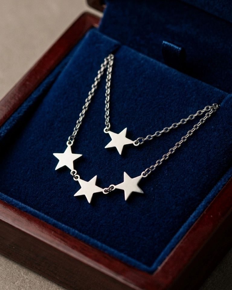 Colar Duplo Estrela