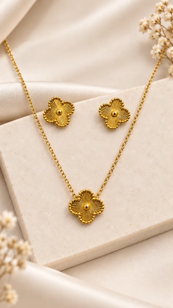 Conjunto Trevo Aço Dourado