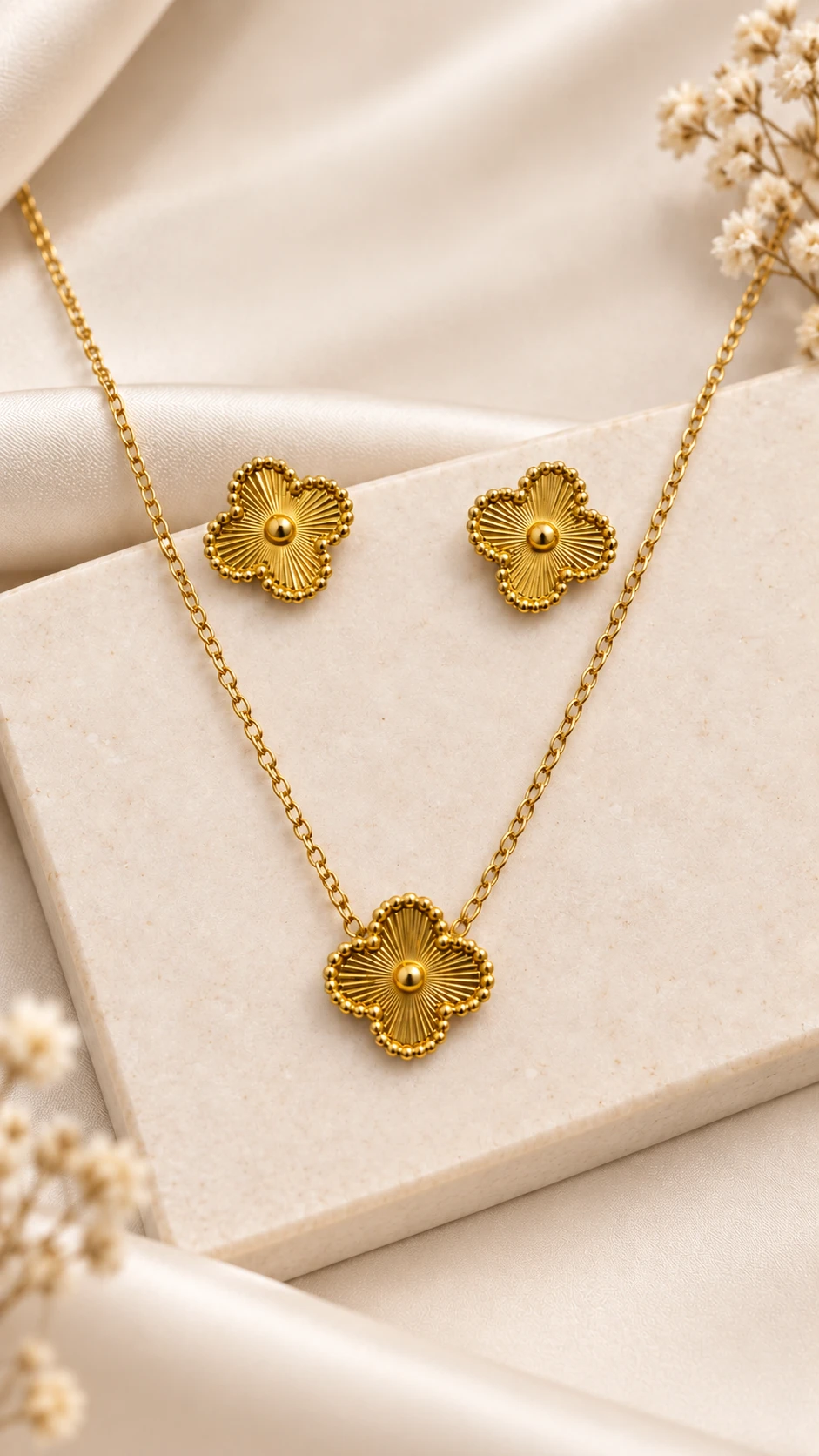 Conjunto Trevo Aço Dourado - 1
