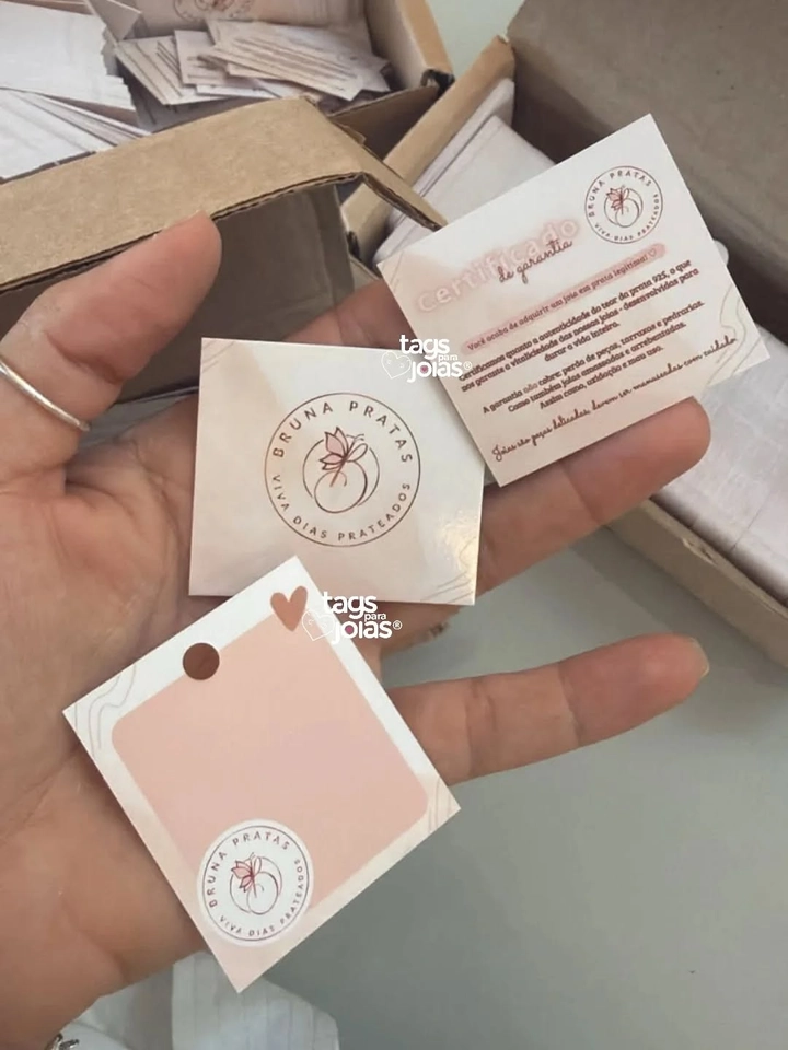Tag Quadrada - 4,2cm x 4,8cm - 2
