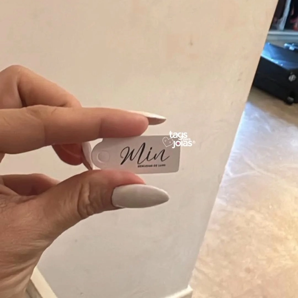 Tag Anel, Pulseira, Colar, Berloque e Pingente - 1,7cm x 3,9cm - 2