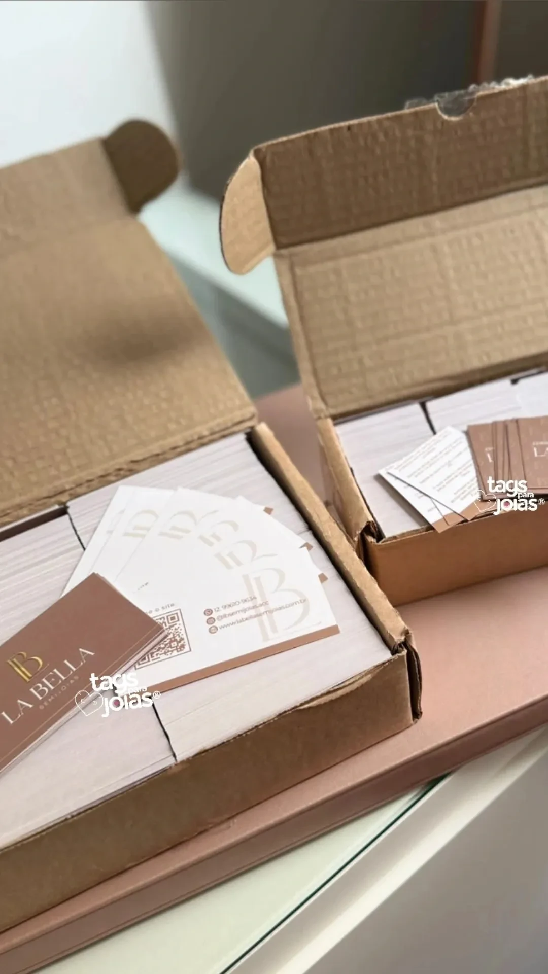 Cartão de Visita, Cliente VIP, Presente ou Fidelidade - 8,8cm x 4,8cm - 2