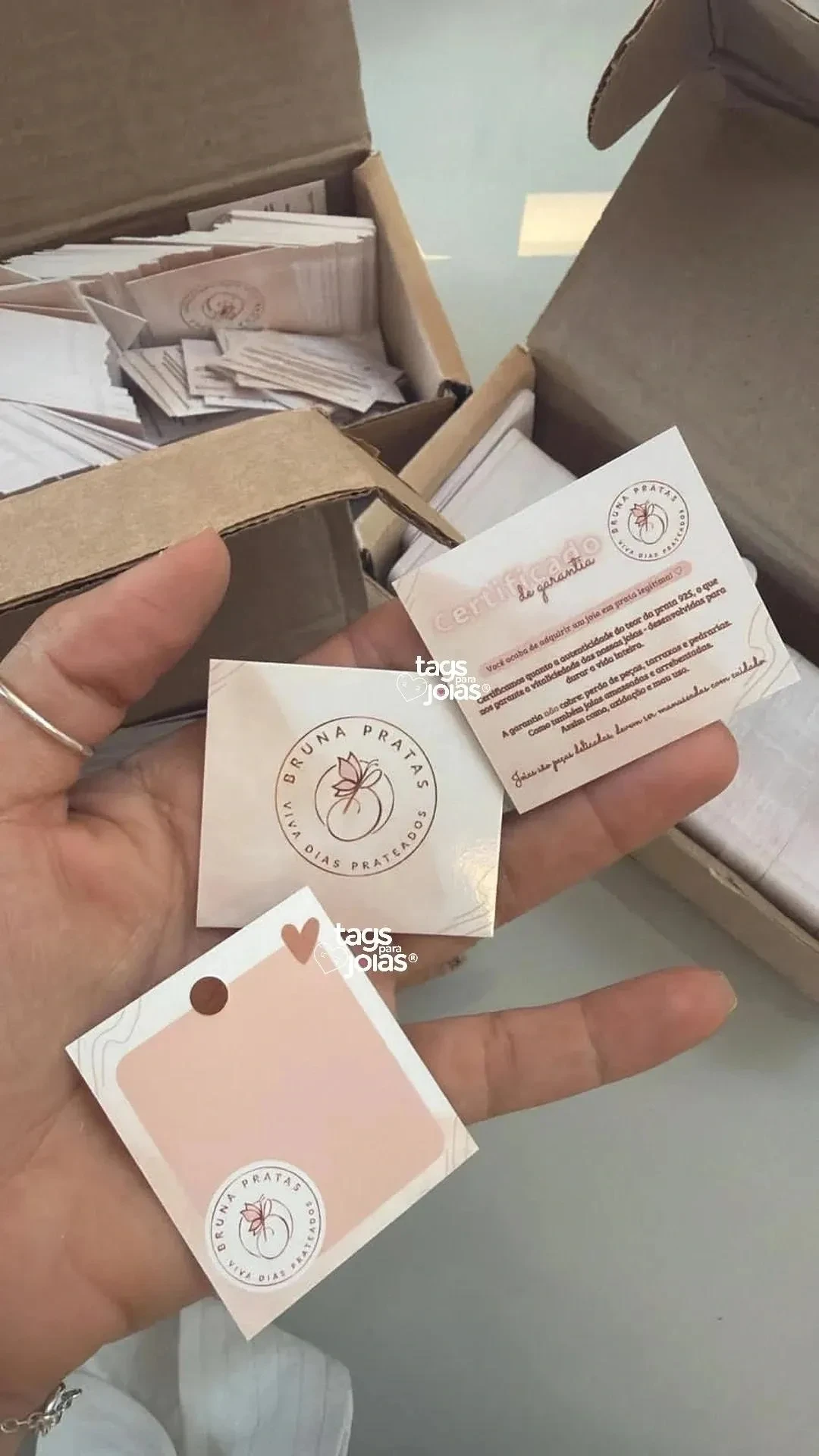 Mini Cartão, Mini Certificado de Garantia, Mini Cartão de Agradecimento ou Visita - 4,2cm x 4,8cm - 3