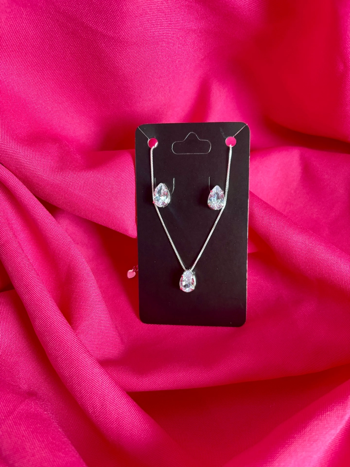 Conjunto gota