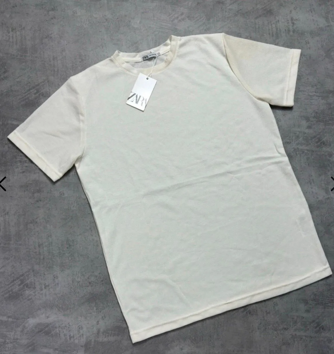 CAMISETA ZARA TEXTURIZADA - 5