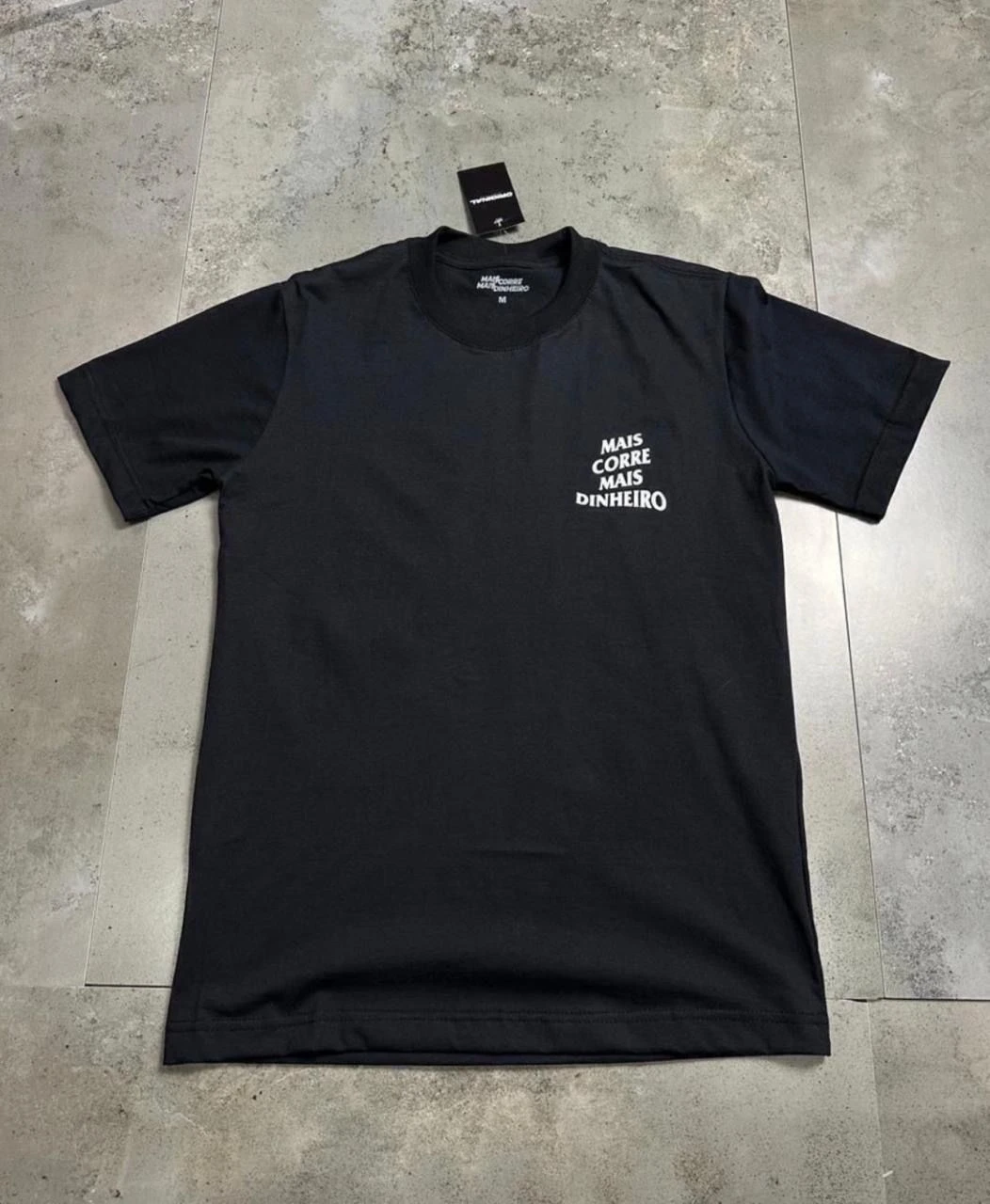 Camiseta chronic mais corre mais dinheiro - 2