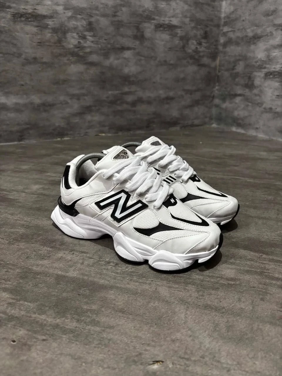 Tenis new balance 9060 - 1