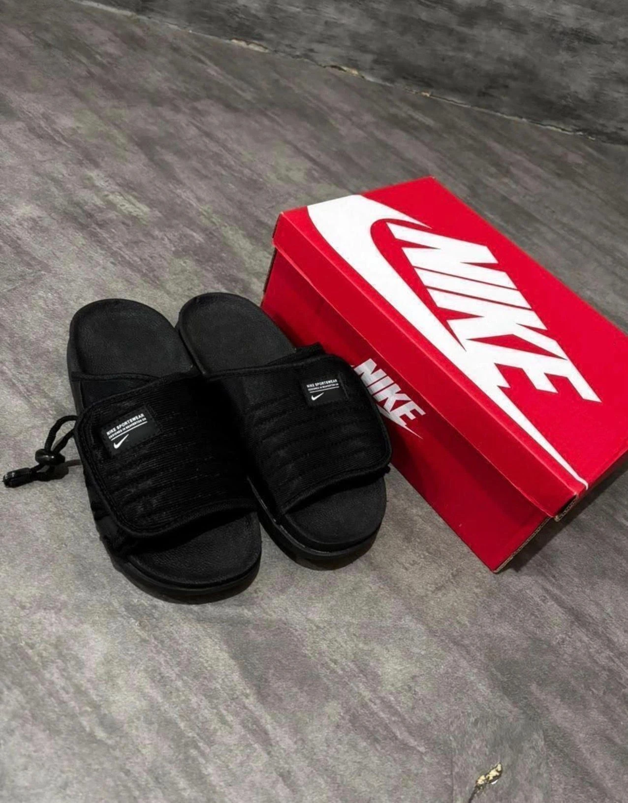 Chinelo NK slide preto e branco - 2