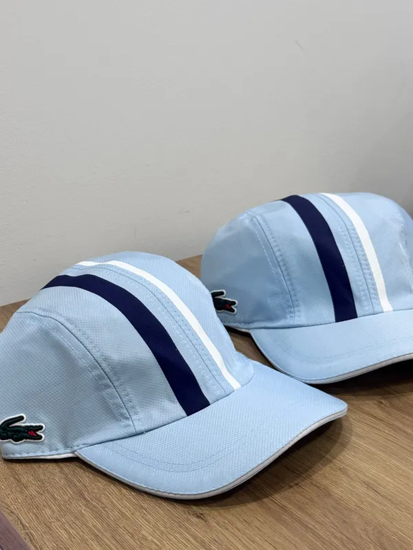 Boné lacoste premium azul bb