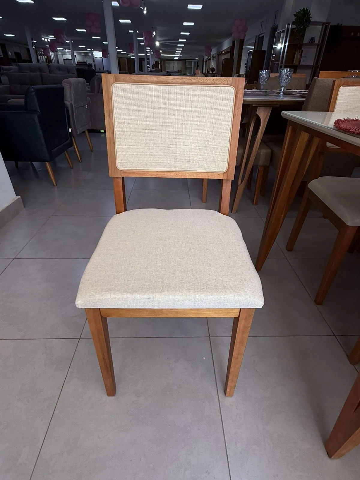 MESA DE JANTAR SAFIRA + CADEIRAS SAFIRA - 5