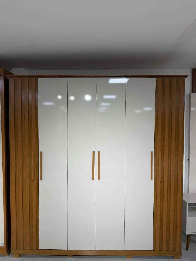ROUPEIRO VELLAR 100% MDF - 2