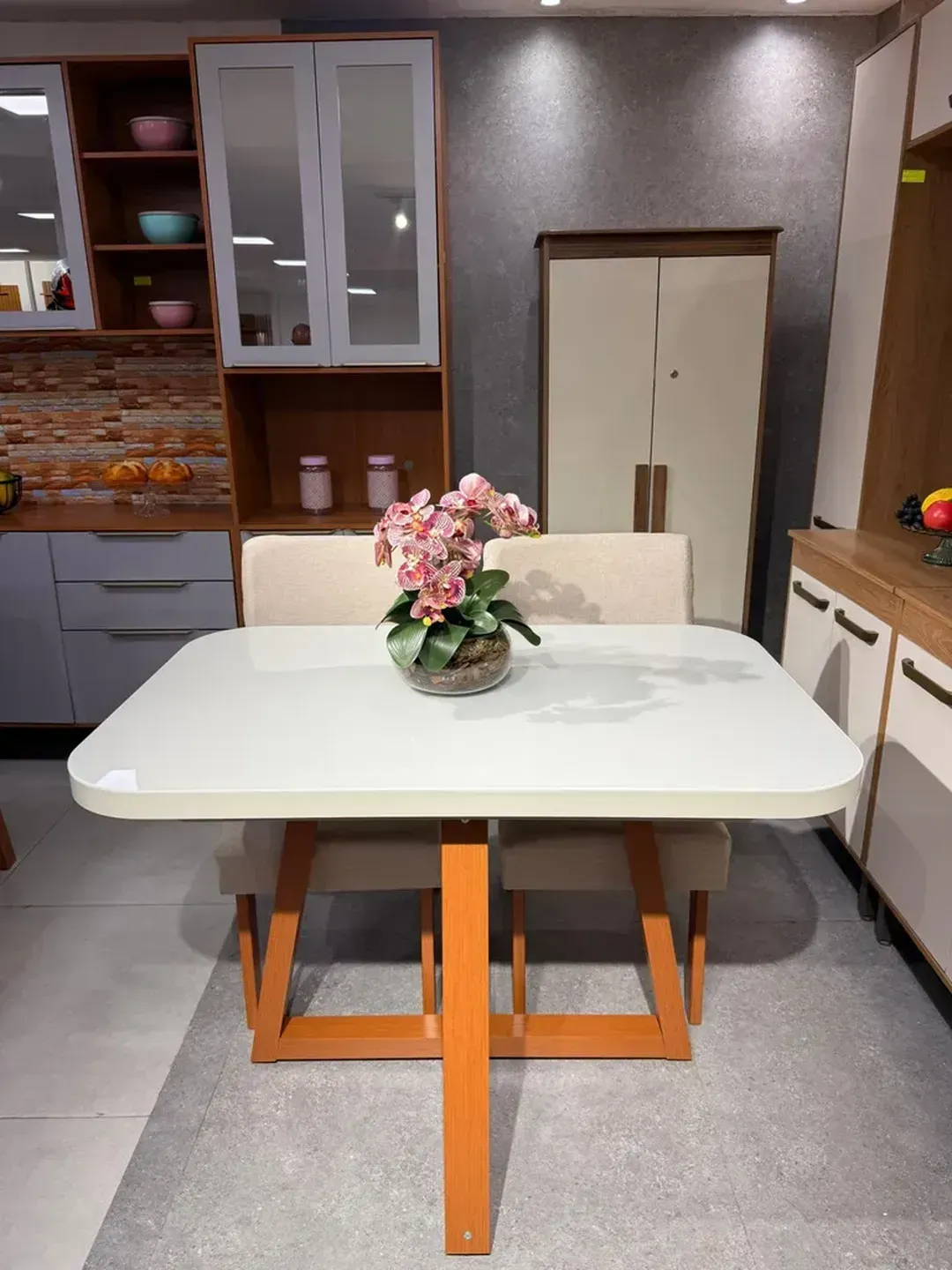 CONJUNTO MESA LUCCA 1.20 + 4 CADEIRAS INFINITY - 3