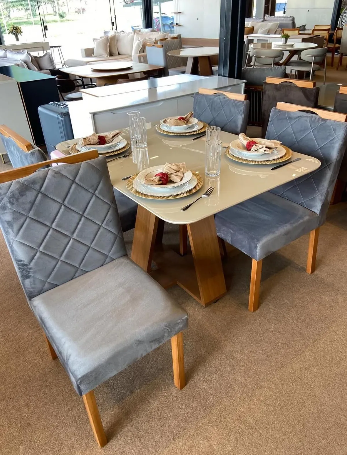 CONJUNTO DE MESA CELESTE 4 LUGARES - 3