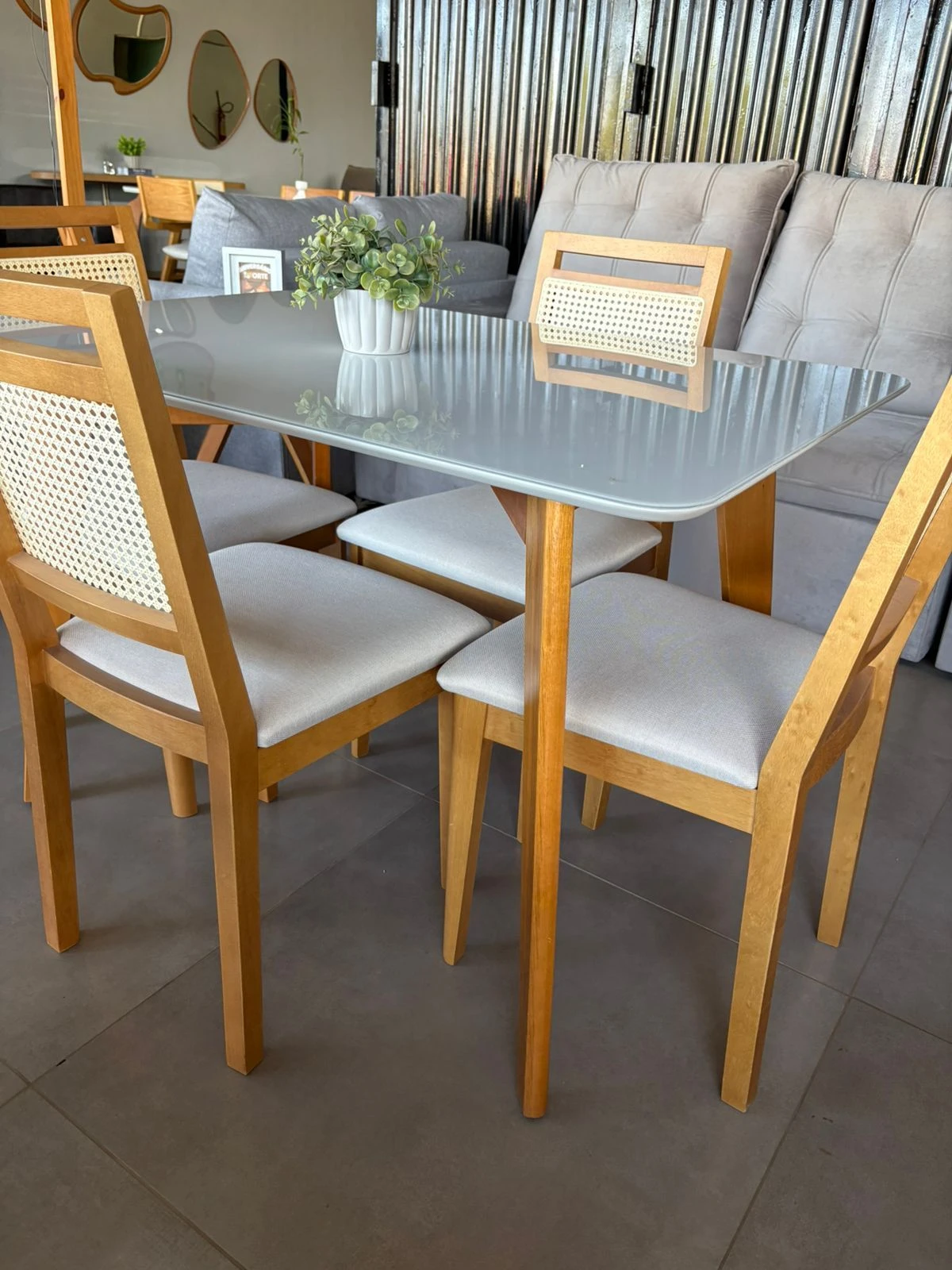 MESA ANNE  120 x 80 BASE EM MADEIRA C/ 4 CADEIRAS FENIX - 3