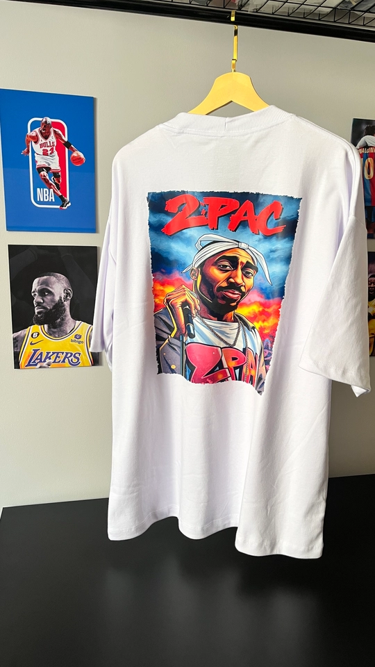 CAMISETA OVERSIZED 2PAC BRANCA - 1