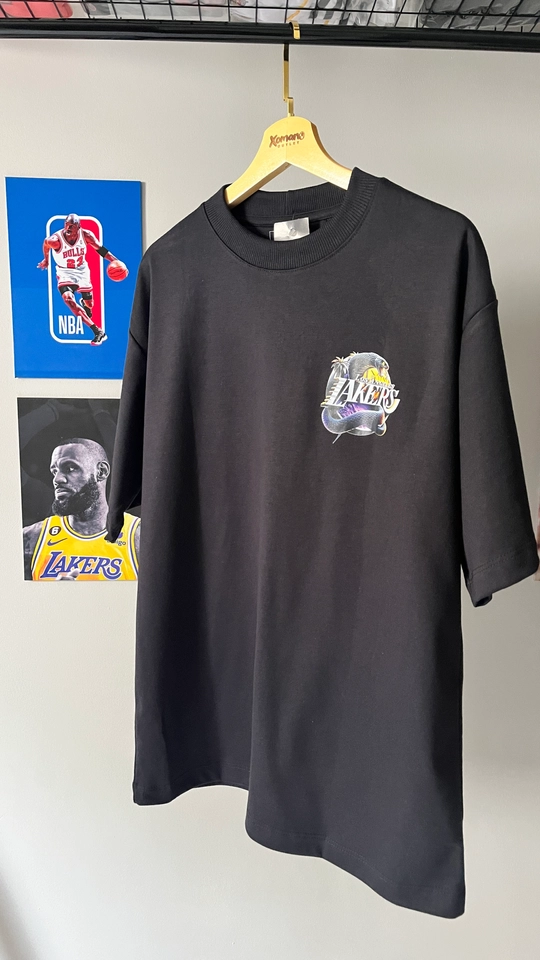 CAMISETA OVERSIZED LAKERS COBRA PRETA - 2
