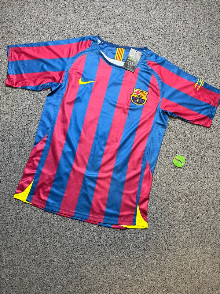 BARCELONA 2006/2007 RONALDINHO 10