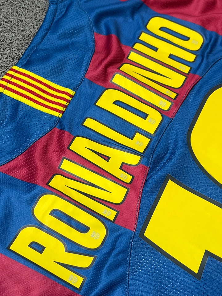 BARCELONA 2006/2007 RONALDINHO 10 - 5