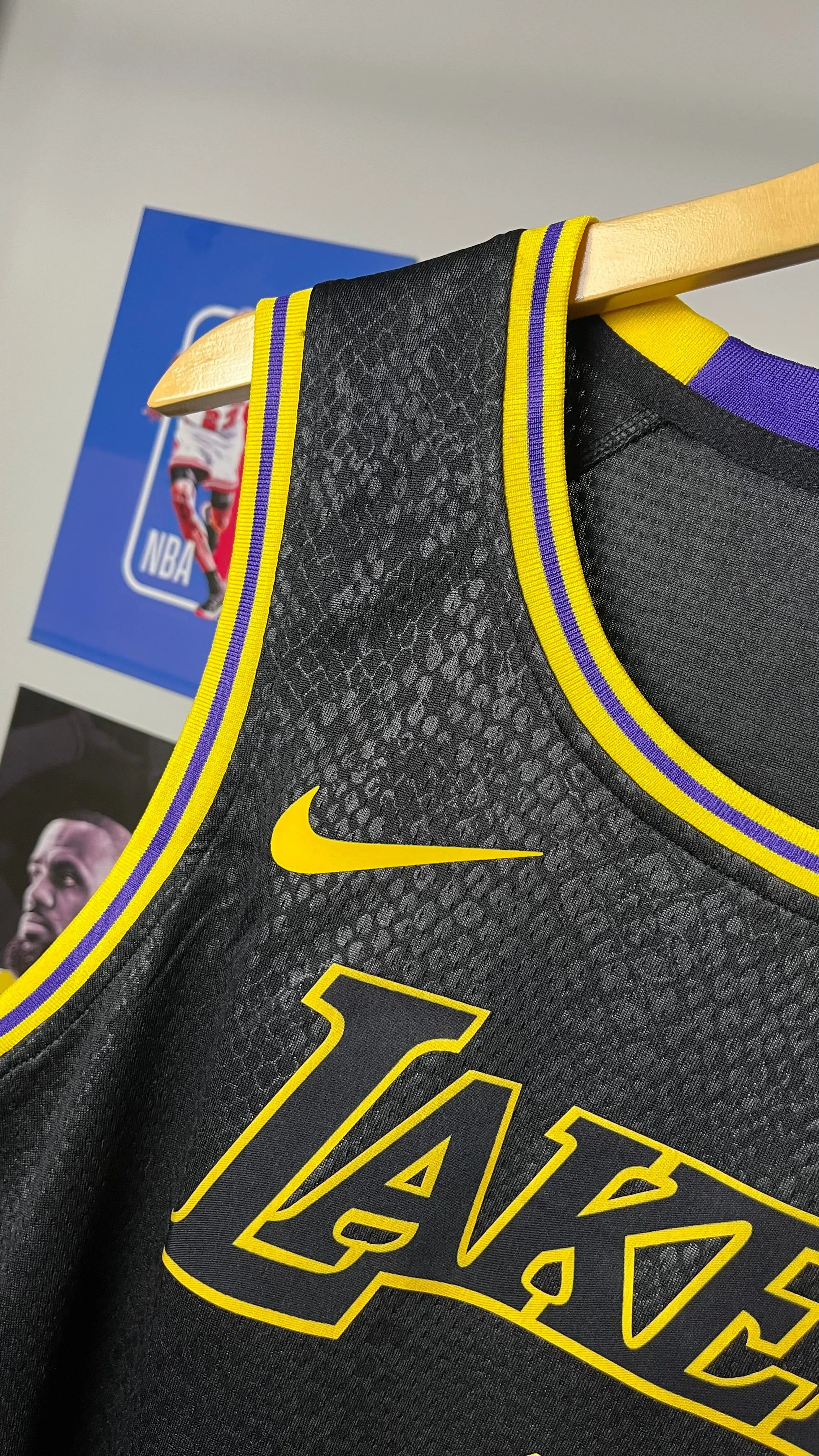 LAKERS MAMBA EDITION - JAMES 6 - 3