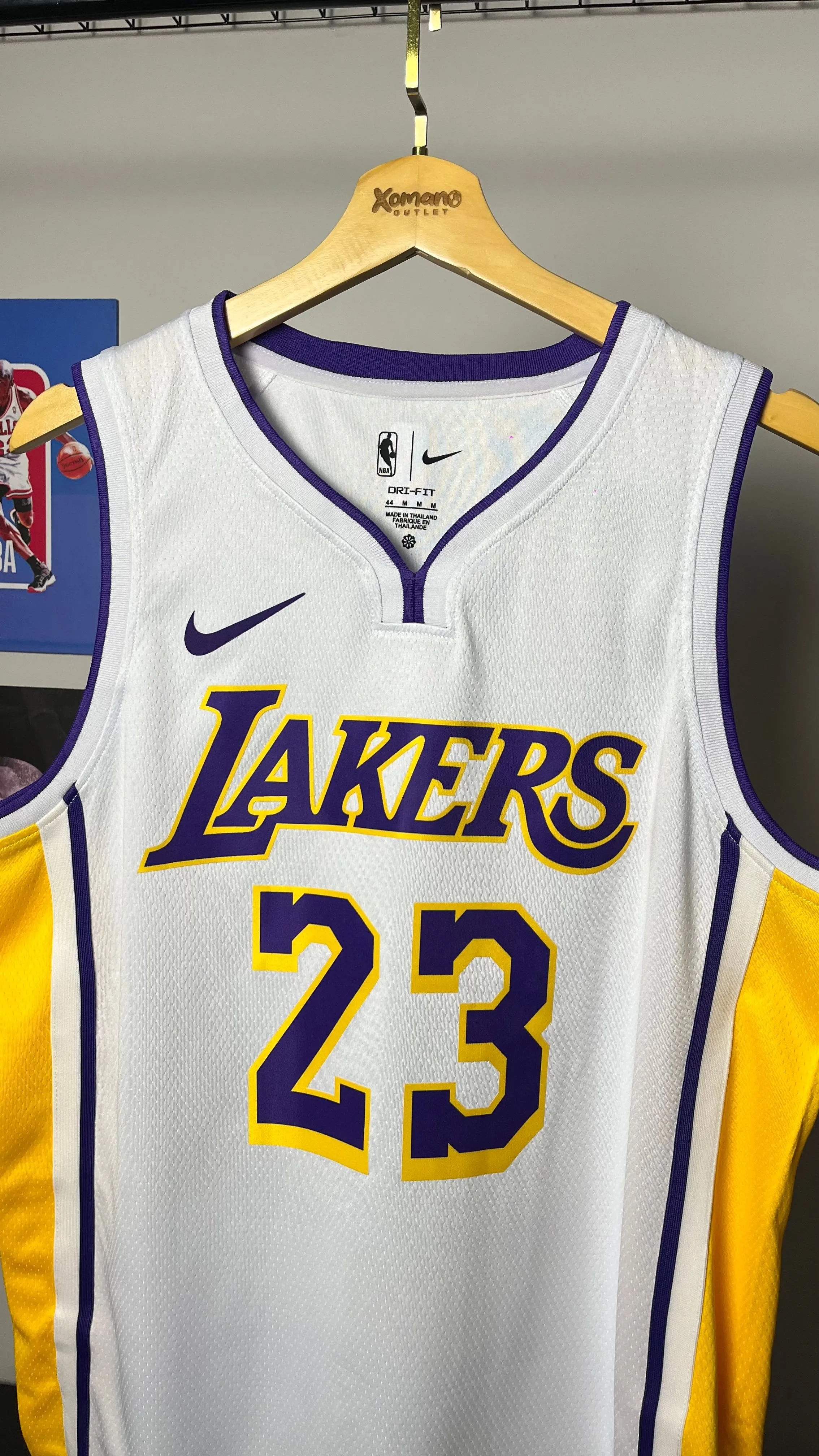 LAKERS BRANCA/ROXA - JAMES 23 - 2