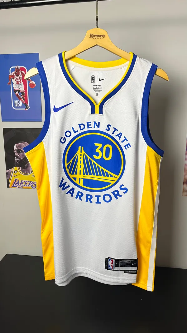 GOLDEN STATE WARRIORS - CURRY 30
