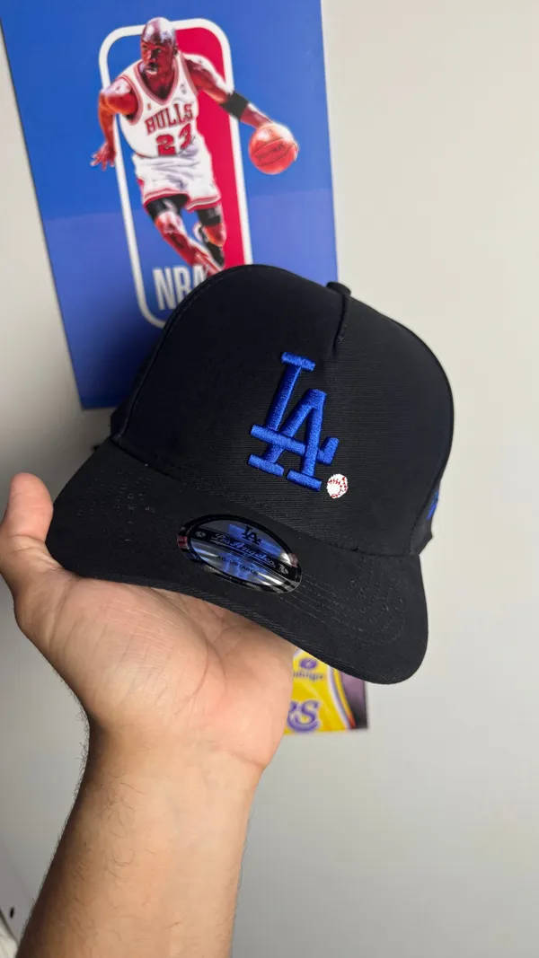 BONÉ LA PRETO DODGERS
