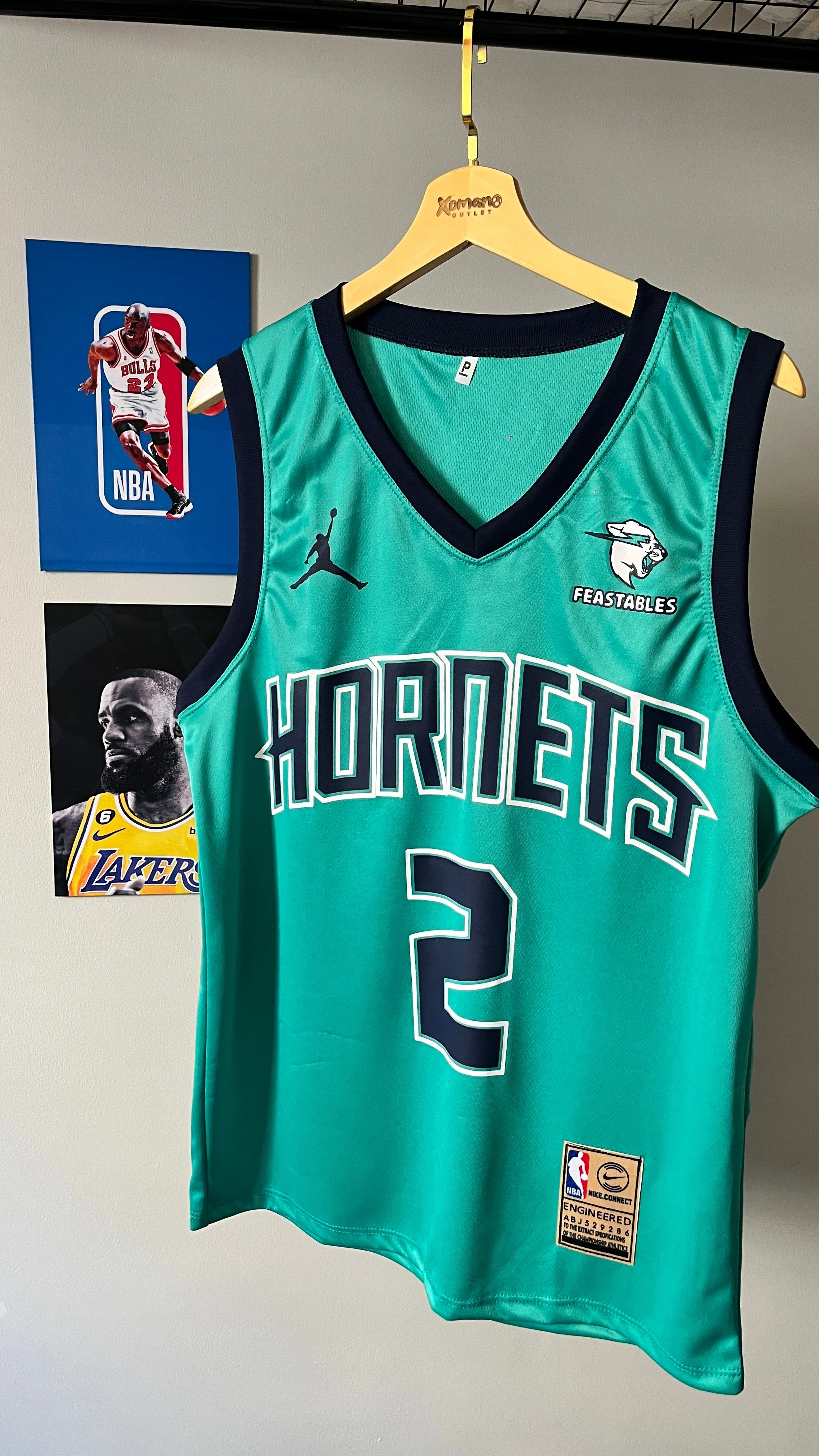 HORNETS - 1