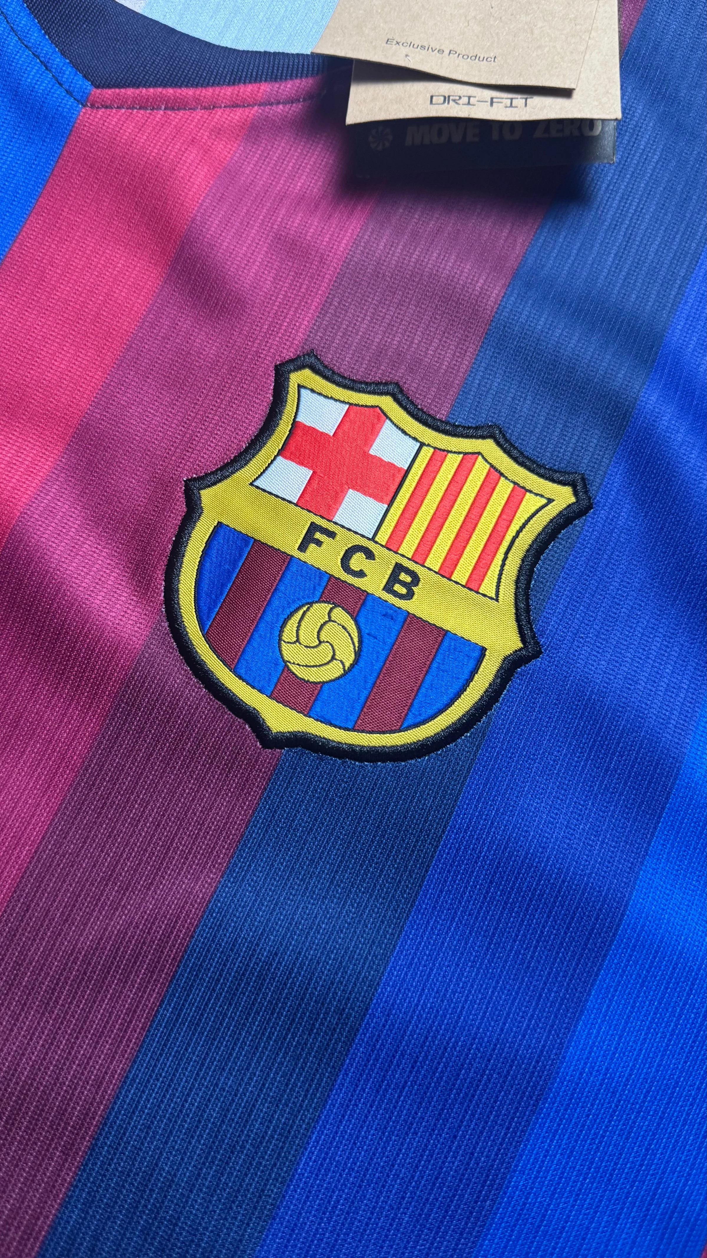 BARCELONA TITULAR 26/27 TORCEDOR - 3
