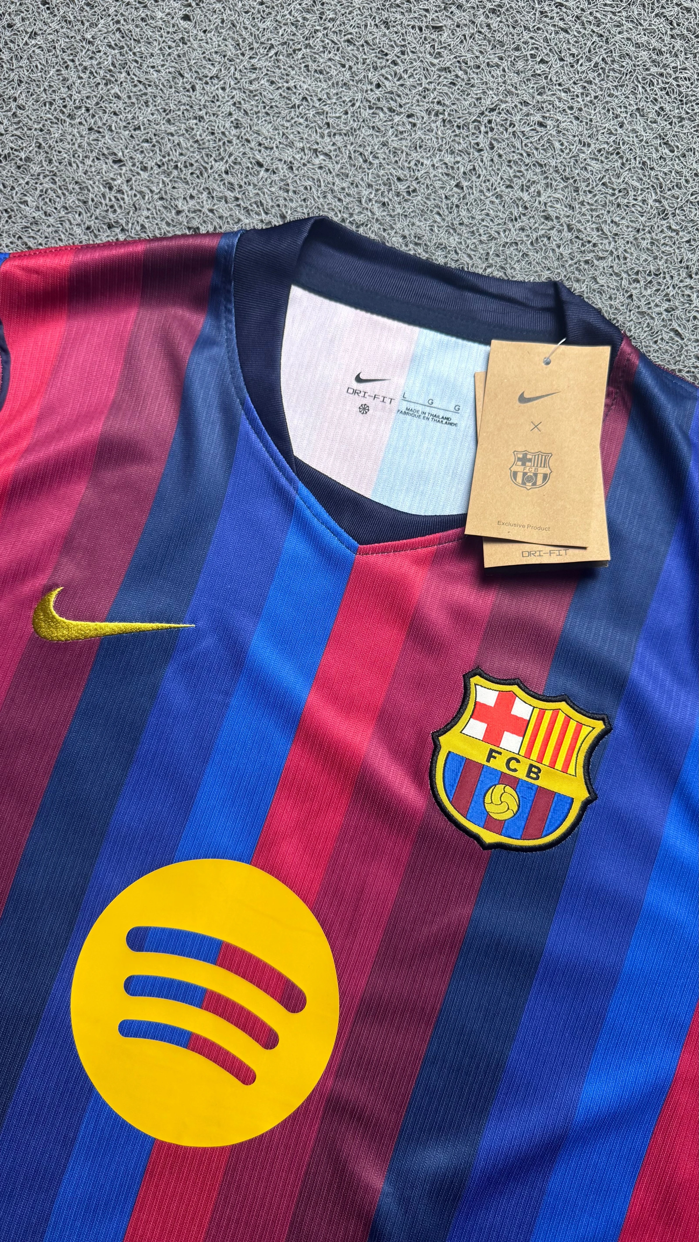 BARCELONA TITULAR 26/27 TORCEDOR - 2