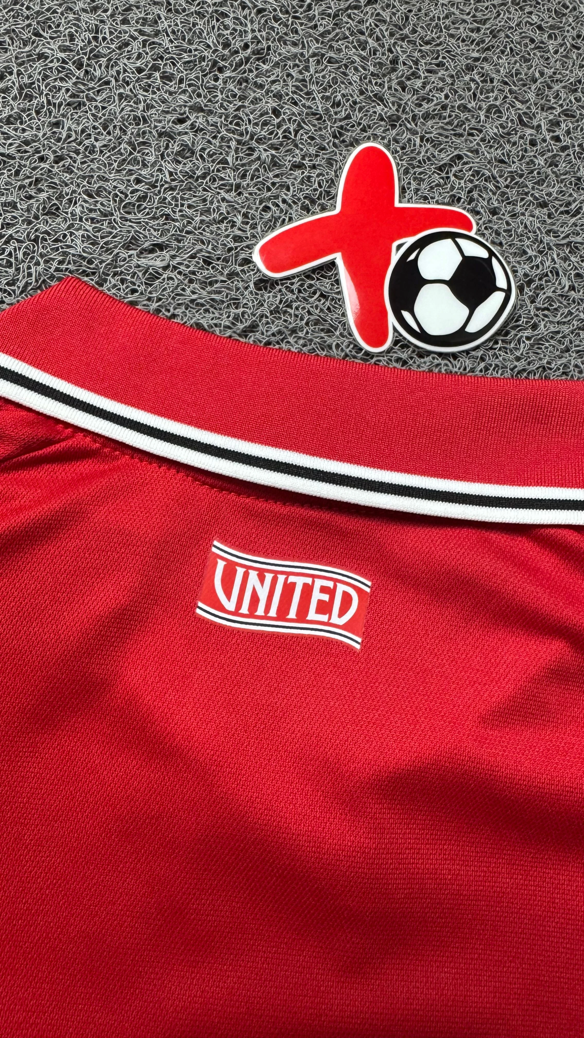 MANCHESTER UNITED TITULAR 26/27 TORCEDOR - 5