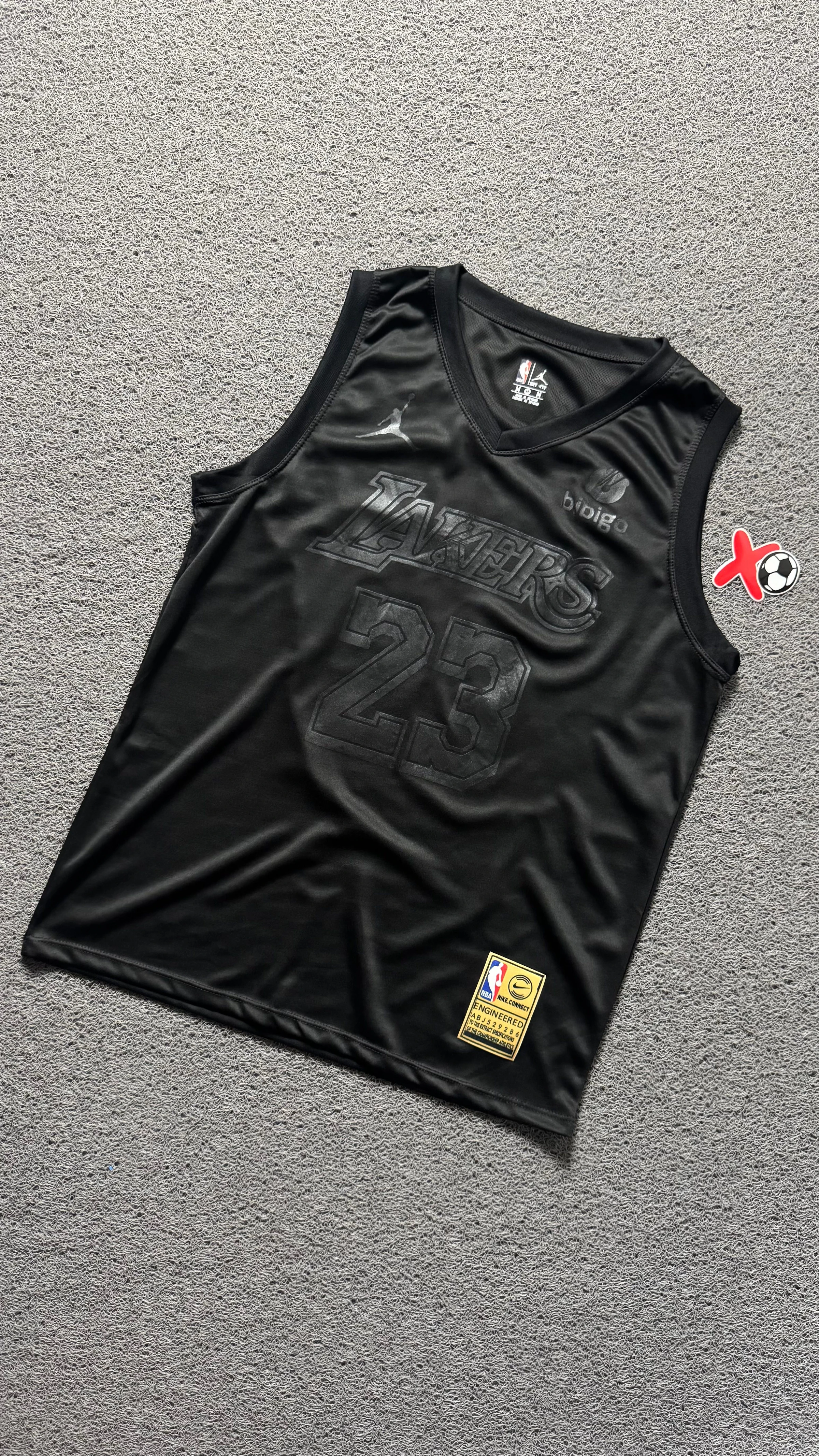 LA LAKERS ALLBLACK - 1