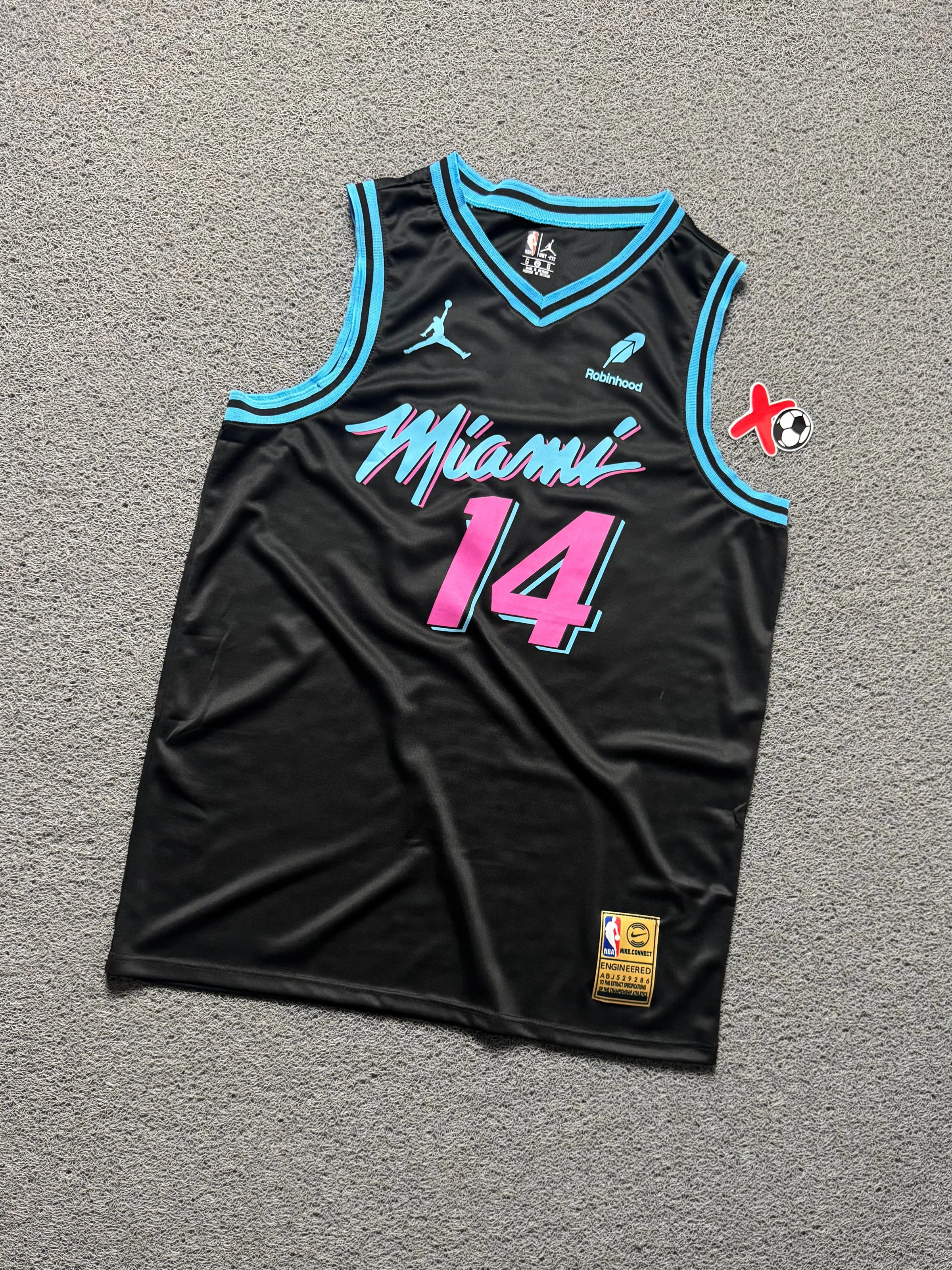 MIAMI HEAT PRETA - 1