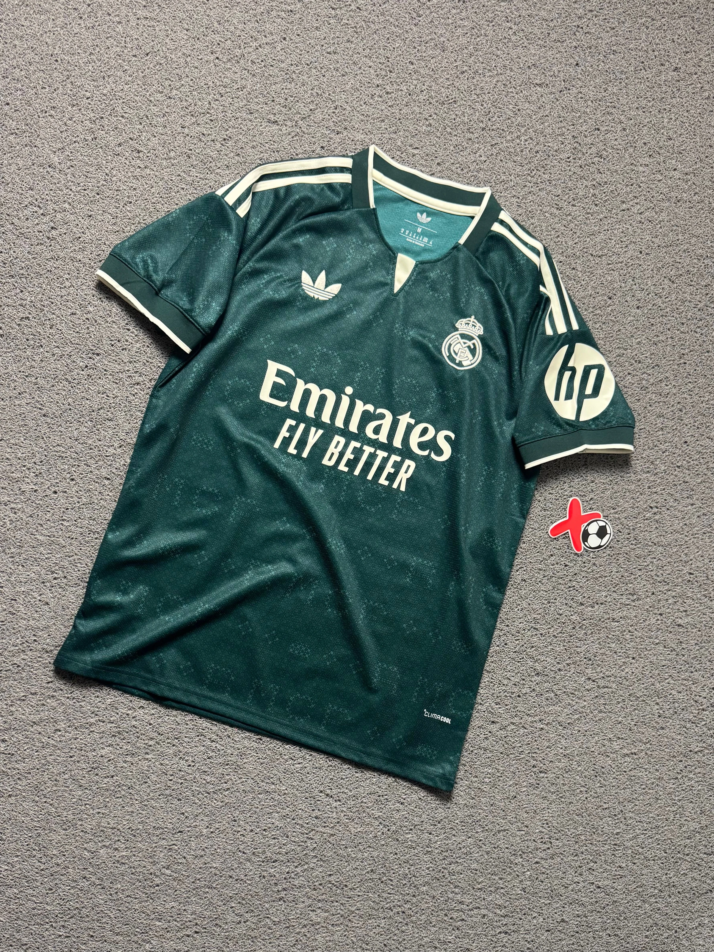 REAL MADRID RESERVA 26/27 TORCEDOR - 1