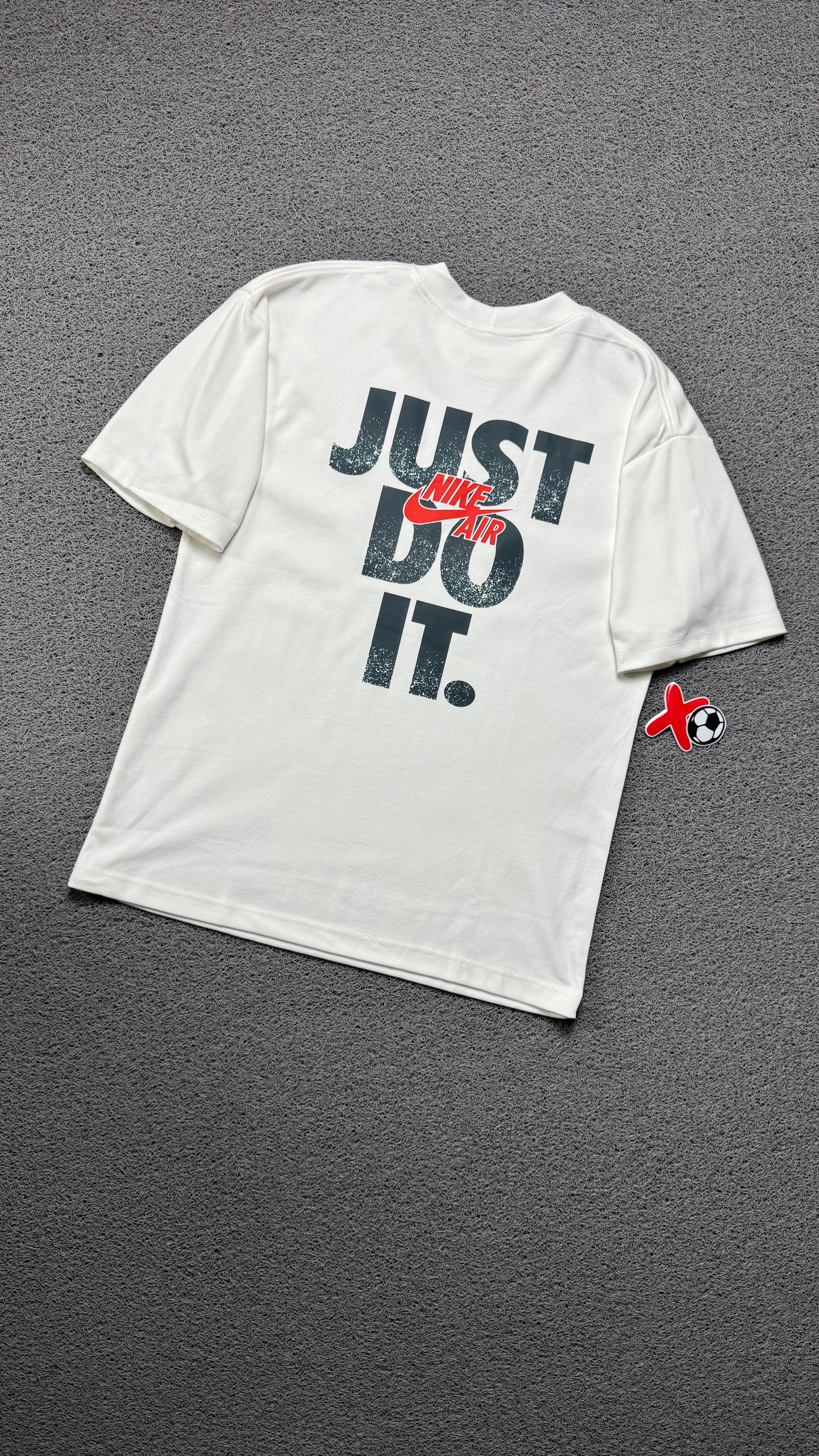 CAMISETA OVERSIZED NK DO IT OFF WHITE - 1