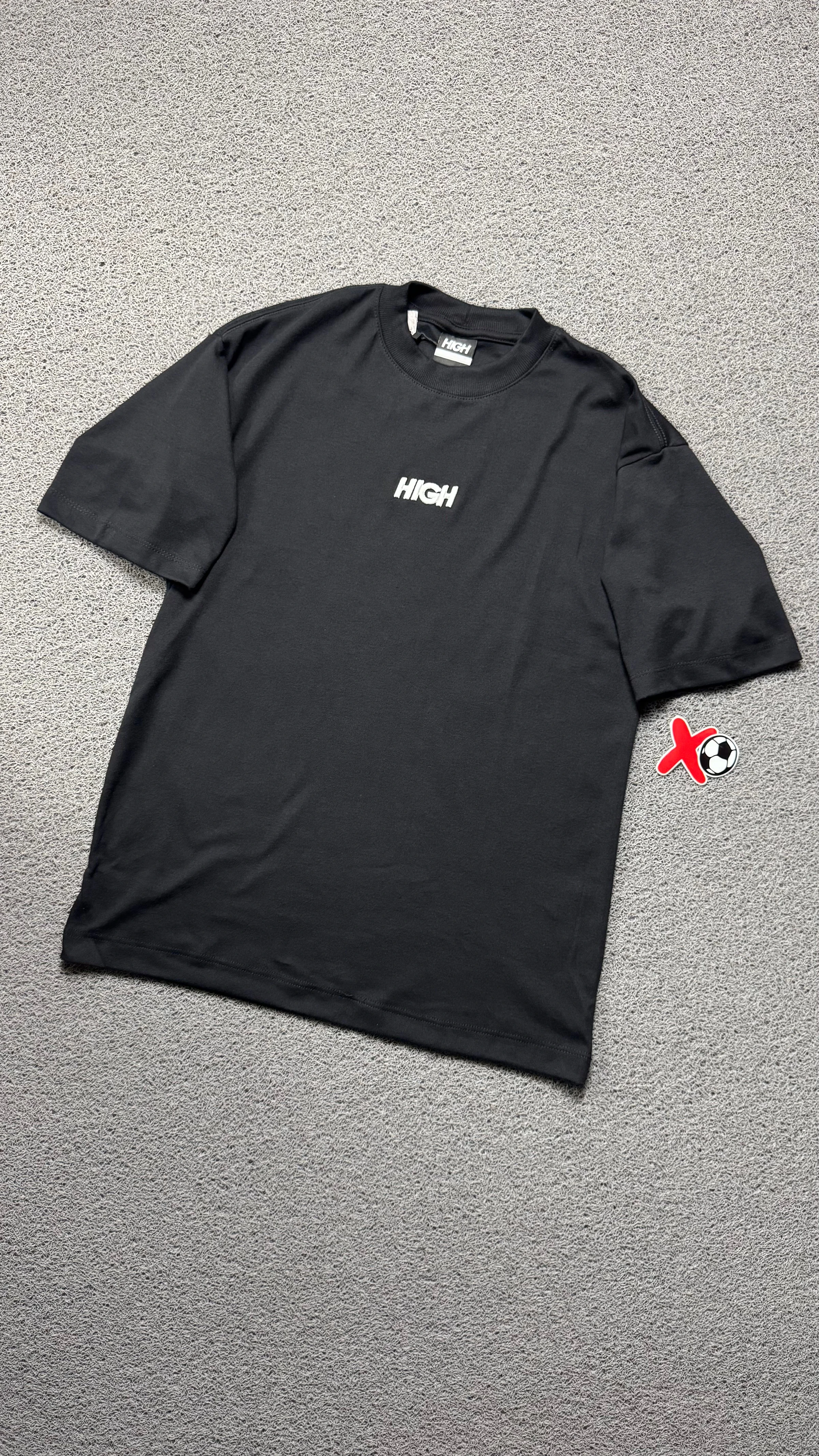 CAMISETA OVERSIZED HGH PRETA - 1
