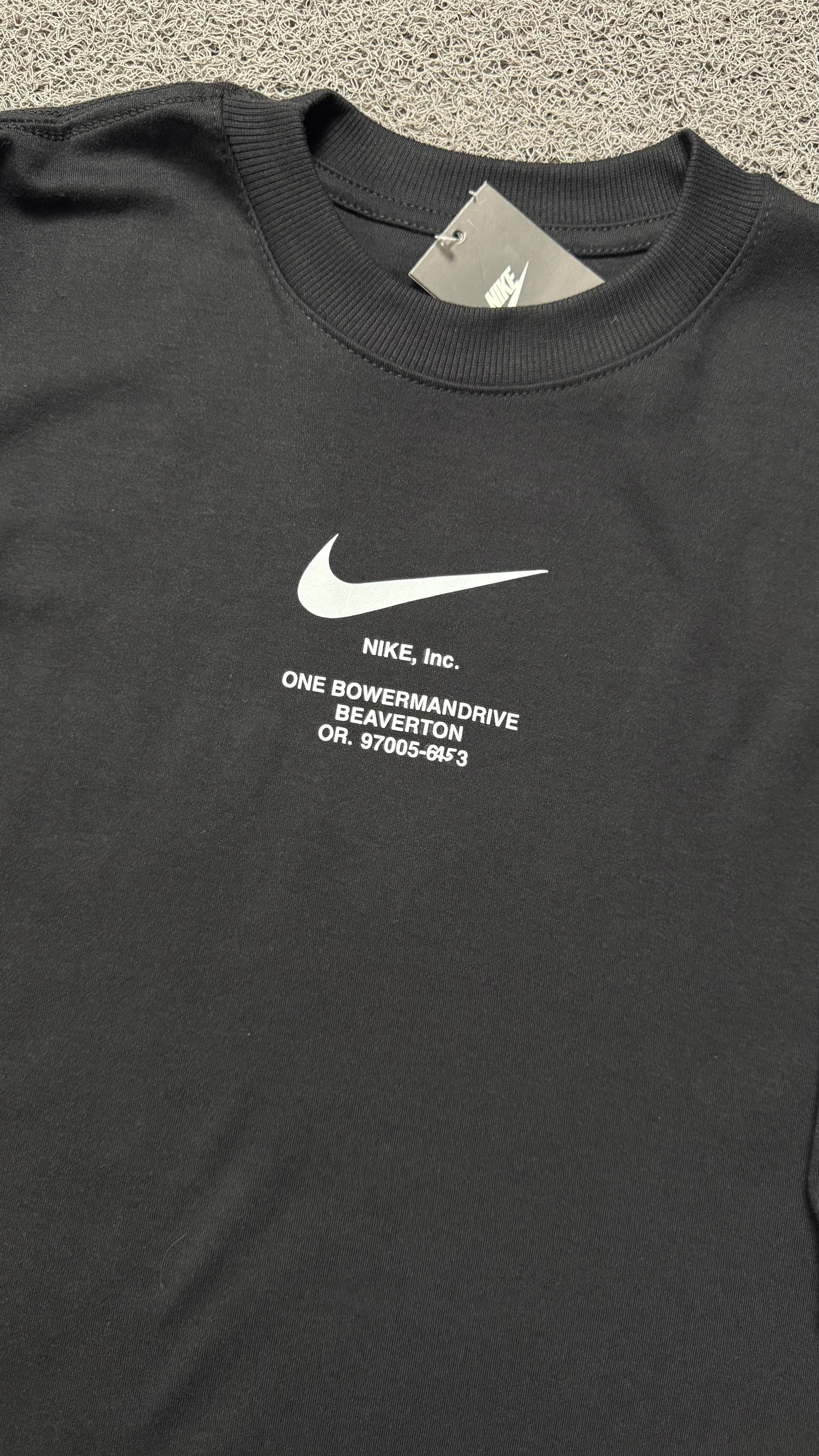 CAMISETA OVERSIZED NK SWOOSH PRETA - 4