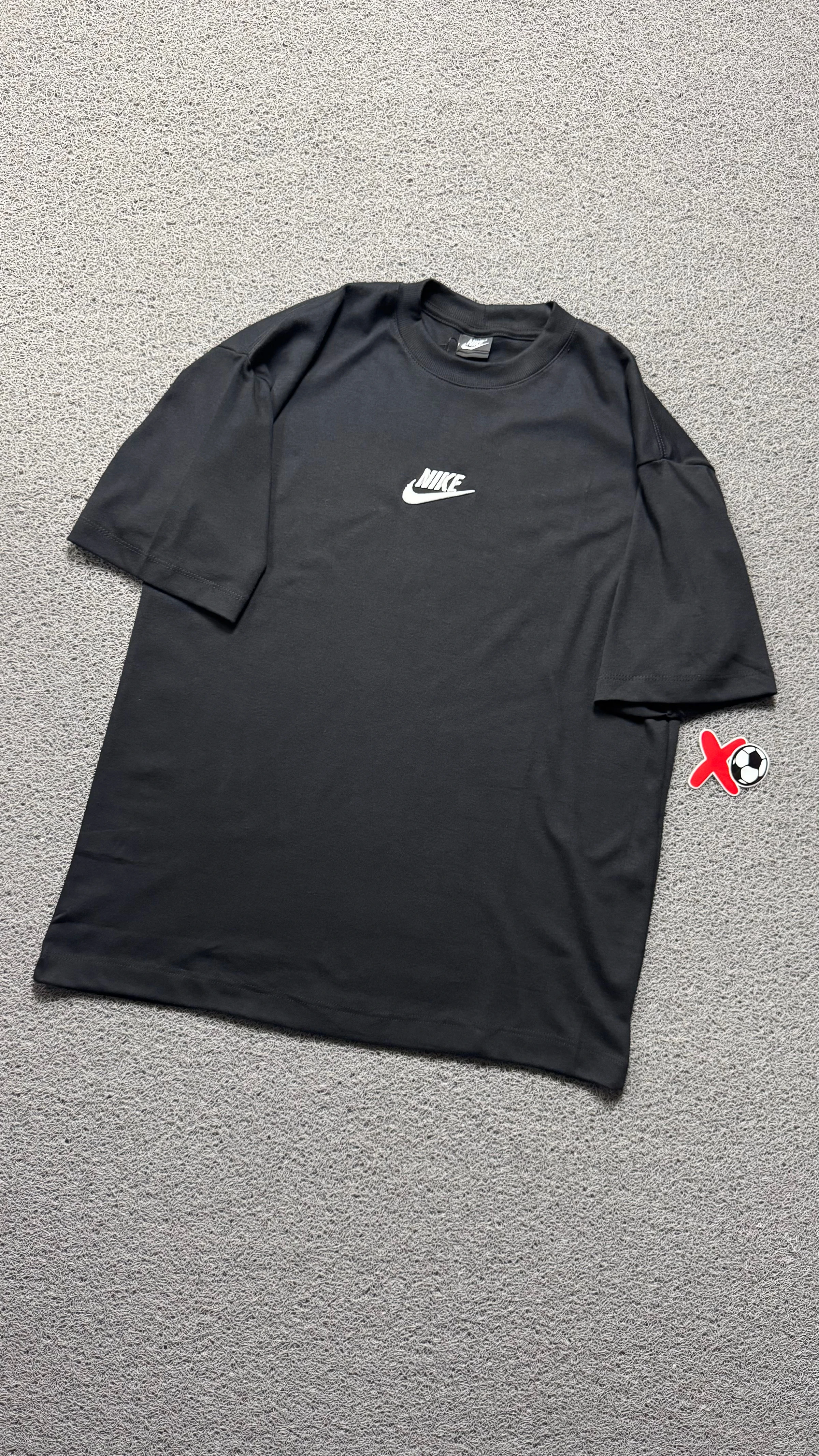 CAMISETA OVERSIZED NK BORDADO PRETO - 1